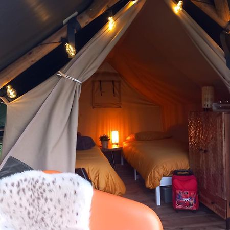 Safari Lodge 'Linge-Zicht' Tiel Exterior foto